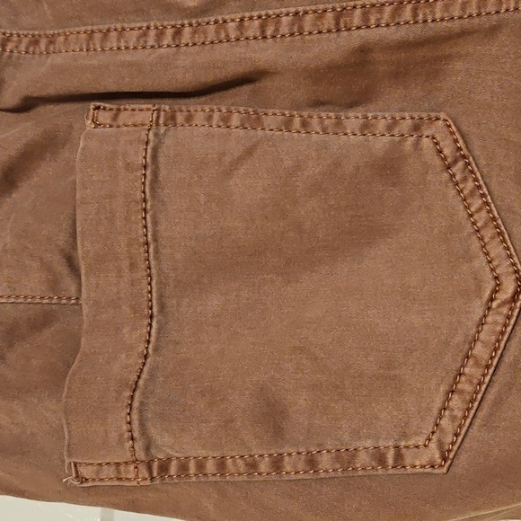 American Eagle Outfitters Tan Joggers NWT - Picture 9 of 13